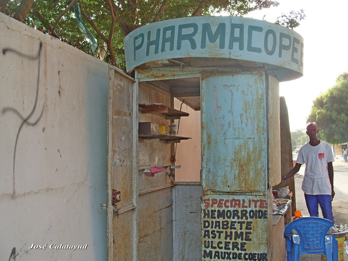 kiosque pharmacie